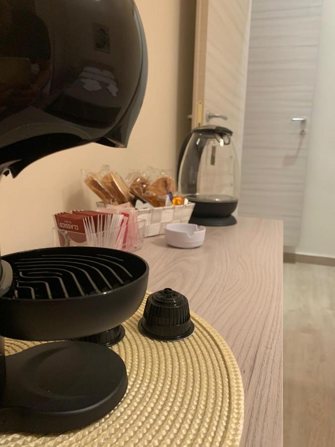Keira House Napoli Hotell Exteriör bild