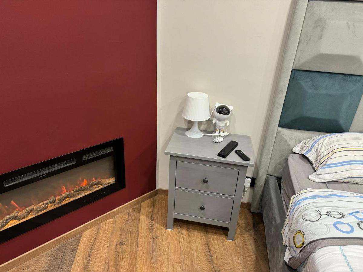 Keira House Napoli Hotell Exteriör bild